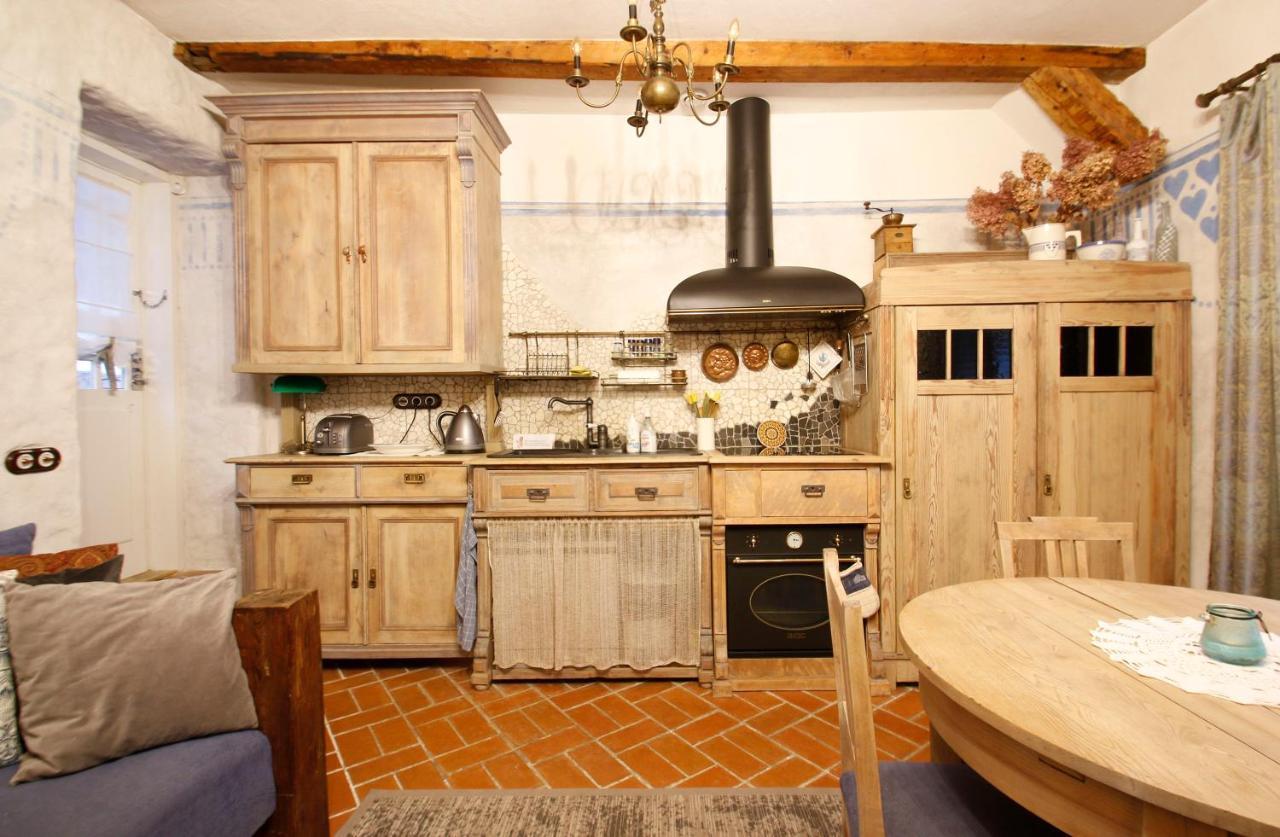 Old Town Fairytale, 2 Bedrooms And Terrace, Tartu Home Exteriér fotografie